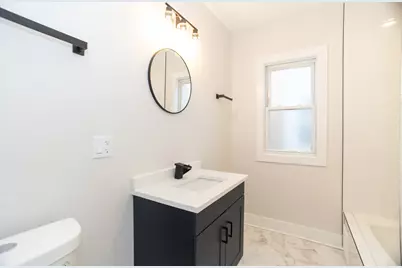 5529 W Cornelia Avenue, Chicago, IL 60641 - Photo 16