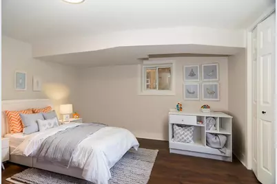 5529 W Cornelia Avenue, Chicago, IL 60641 - Photo 14