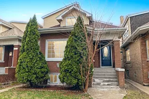 5529 W Cornelia Ave, Chicago, IL 60641 - Photo 1