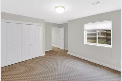 921 Tivoli Drive, Rockford, IL 61107 - Photo 14