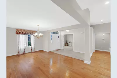 921 Tivoli Drive, Rockford, IL 61107 - Photo 2