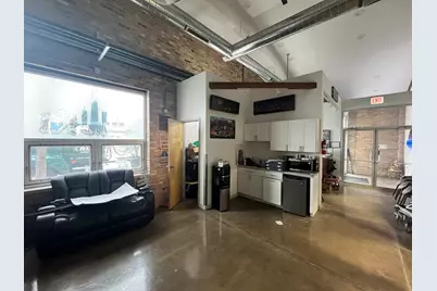 4970 N Elston Avenue, Chicago, IL 60630 - Photo 8