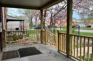 8720 S Michigan Ave, Chicago, IL 60619 - Photo 2