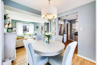 7830 W Berwyn Avenue, Chicago, IL 60656 - Photo 6