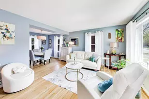 7830 W Berwyn Ave, Chicago, IL 60656 - Photo 2