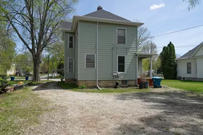 765 N Main Street, Pontiac, IL 61764 - Photo 28