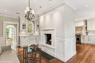 2020 Knollwood Rd, Lake Forest, IL 60045 - Photo 14