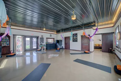 201 E Main Street, Crescent City, IL 60928 - Photo 50