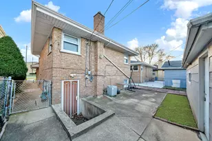 5120 W 79th St, Burbank, IL 60459 - Photo 12