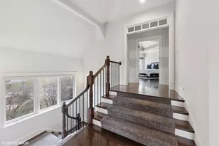 319 Claremont Ct, Naperville, IL 60540 - Photo 20