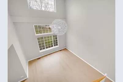 2073 Cambria Court, Northbrook, IL 60062 - Photo 6