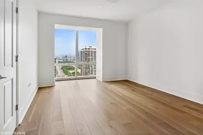 363 E Wacker Drive #2709, Chicago, IL 60601 - Photo 8