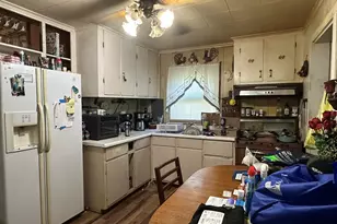 184 S Forest Ave, Bradley, IL 60915 - Photo 4