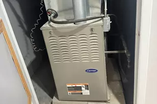 8110 S Chappel Ave, Chicago, IL 60617 - Photo 14