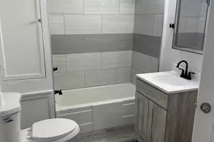 2318 Washington St, Waukegan, IL 60085 - Photo 8