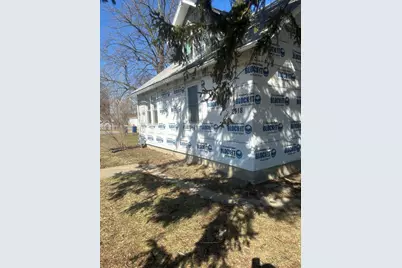 2318 Washington Street #1, Waukegan, IL 60085 - Photo 1