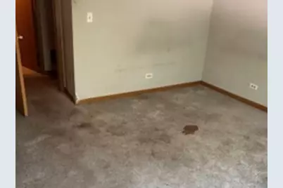 287 Kensington Court, Gurnee, IL 60031 - Photo 8