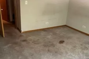 287 Kensington Ct, Gurnee, IL 60031 - Photo 8