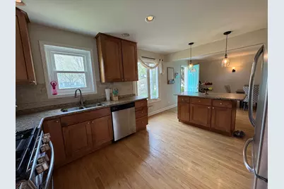 630 S Dryden Place, Arlington Heights, IL 60005 - Photo 6