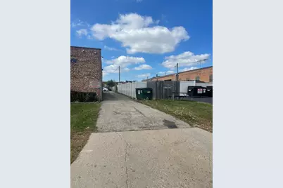 1212 Mitchell Boulevard, Schaumburg, IL 60193 - Photo 2