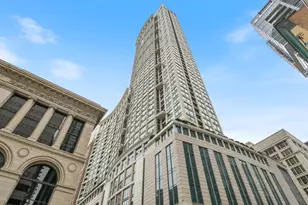 130 N Garland Ct, Chicago, IL 60602 - Photo 1