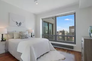 130 N Garland Ct, Chicago, IL 60602 - Photo 26