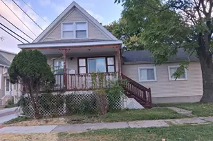 2610 Grunewald St, Blue Island, IL 60406 - Photo 1