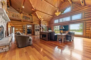 3317 S Country Club Rd, Woodstock, IL 60098 - Photo 6