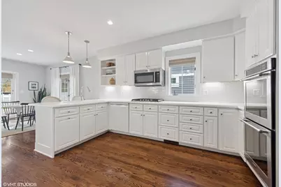 324 S Poplar Avenue, Elmhurst, IL 60126 - Photo 12