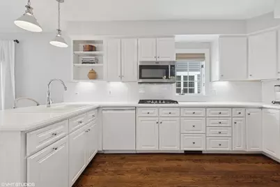 324 S Poplar Avenue, Elmhurst, IL 60126 - Photo 14