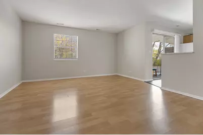 86 Gant Circle #F, Streamwood, IL 60107 - Photo 2