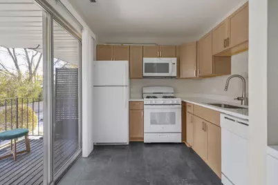 86 Gant Circle #F, Streamwood, IL 60107 - Photo 6