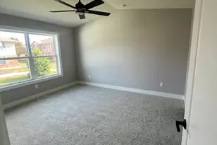 1732 Millstone Dr, Normal, IL 61761 - Photo 2