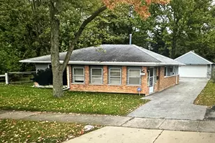 254 Blackhawk Dr, Park Forest, IL 60466 - Photo 14