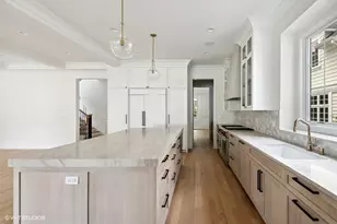 1936 Birchwood Ave, Wilmette, IL 60091 - Photo 4