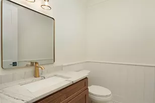 1060 Cedar Ln, Northbrook, IL 60062 - Photo 36