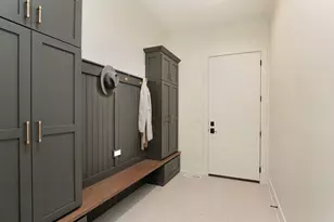 1060 Cedar Ln, Northbrook, IL 60062 - Photo 26