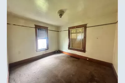 801 S Warren Street, Peoria, IL 61605 - Photo 4