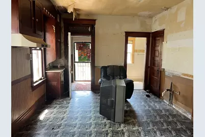 801 S Warren Street, Peoria, IL 61605 - Photo 16