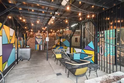 3159 N California Avenue, Chicago, IL 60618 - Photo 16