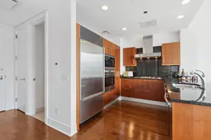 401 N Wabash Ave, Chicago, IL 60611 - Photo 16