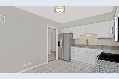 10630 W Cermak Road #2E, Westchester, IL 60154 - Photo 2