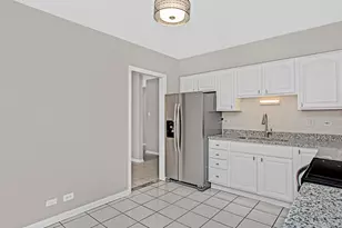 10630 W Cermak Rd, Westchester, IL 60154 - Photo 2