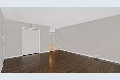 10630 W Cermak Road #2E, Westchester, IL 60154 - Photo 8