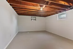 407 G H Baker Dr, Urbana, IL 61801 - Photo 30