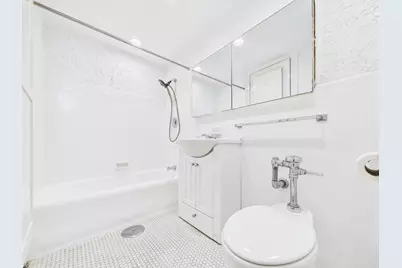 5555 S Everett Avenue #B3-4, Chicago, IL 60637 - Photo 30