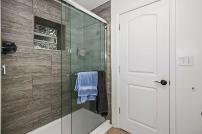 2710 N Artesian Avenue, Chicago, IL 60647 - Photo 26