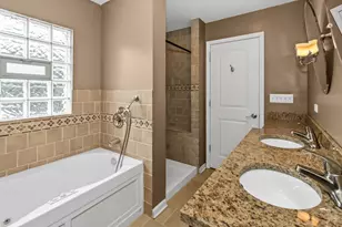 2710 N Artesian Ave, Chicago, IL 60647 - Photo 36