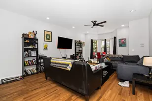 2710 N Artesian Ave, Chicago, IL 60647 - Photo 20