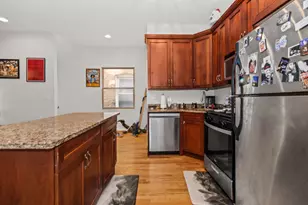 2710 N Artesian Ave, Chicago, IL 60647 - Photo 22